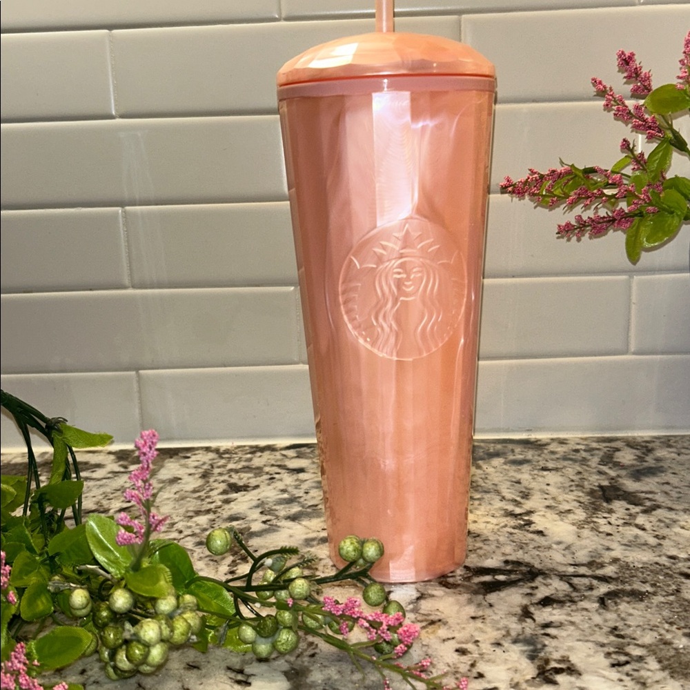 Starbucks 2021 Blush Pink Kaleidoscope Dome Lid 24oz Cold Cup Tumbler Venti Size